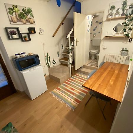Casa Baiettini 9 Bed and Breakfast Intra Εξωτερικό φωτογραφία
